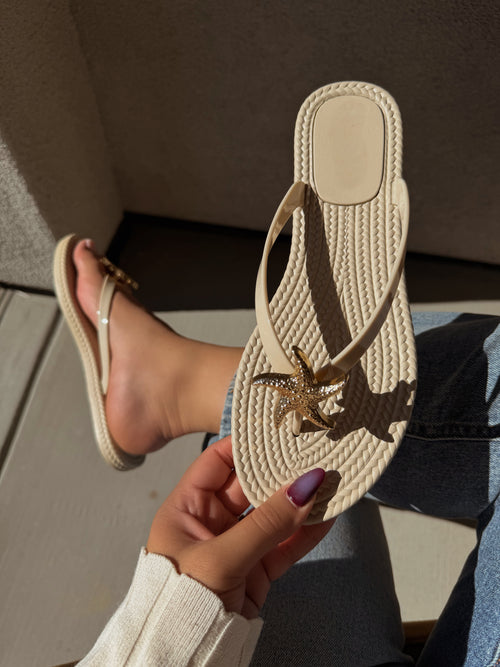 LYDIA SANDAL- IVORY