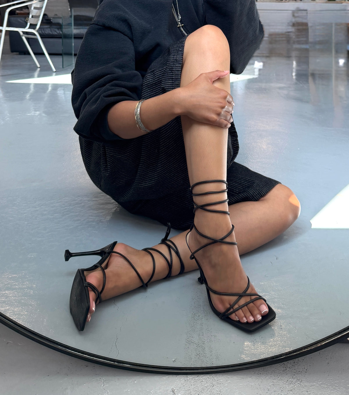 Kylen Heel - Black