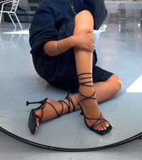 Kylen Heel - Black