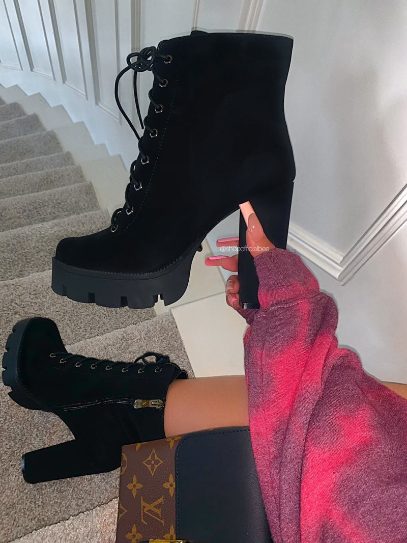 Xena Boot - Black