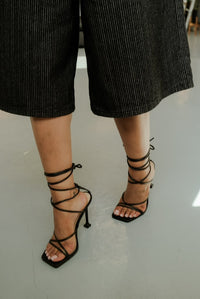 Kylen Heel - Black