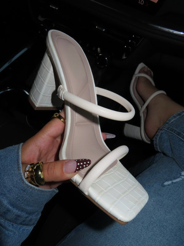 CHICAGO HEEL- BIEGE CROC