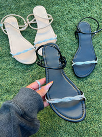 MAYLANI SANDALS - BLACK