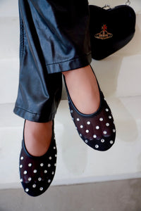 HEARTFUL FLAT - BLACK