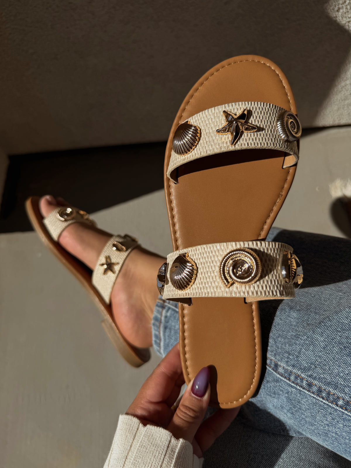 ANGIE SANDAL - IVORY