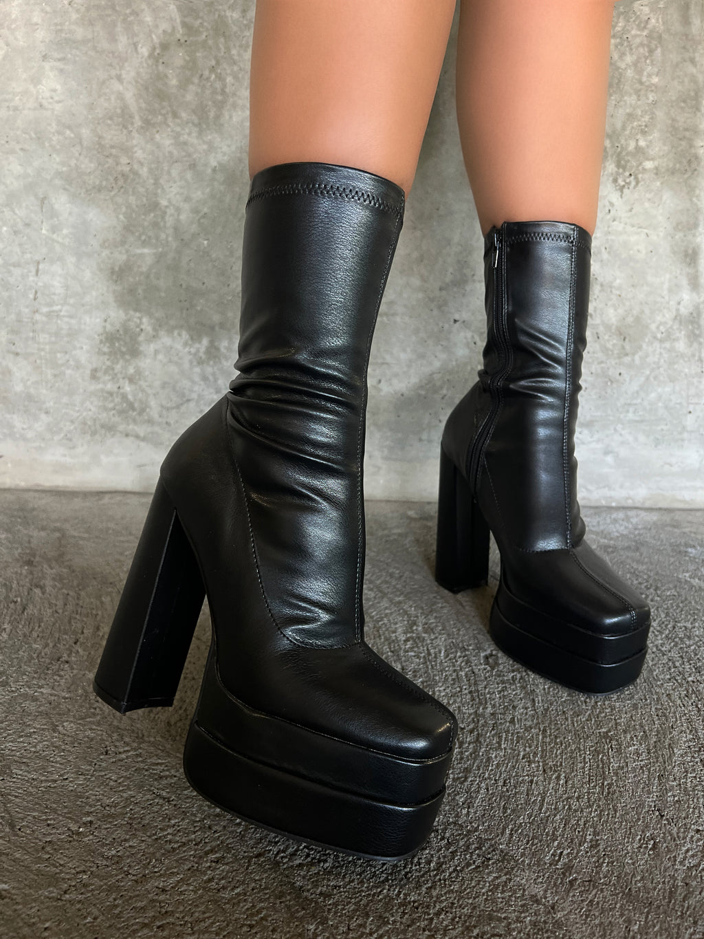 BOOTS / BOOTIES – shopofficialbee